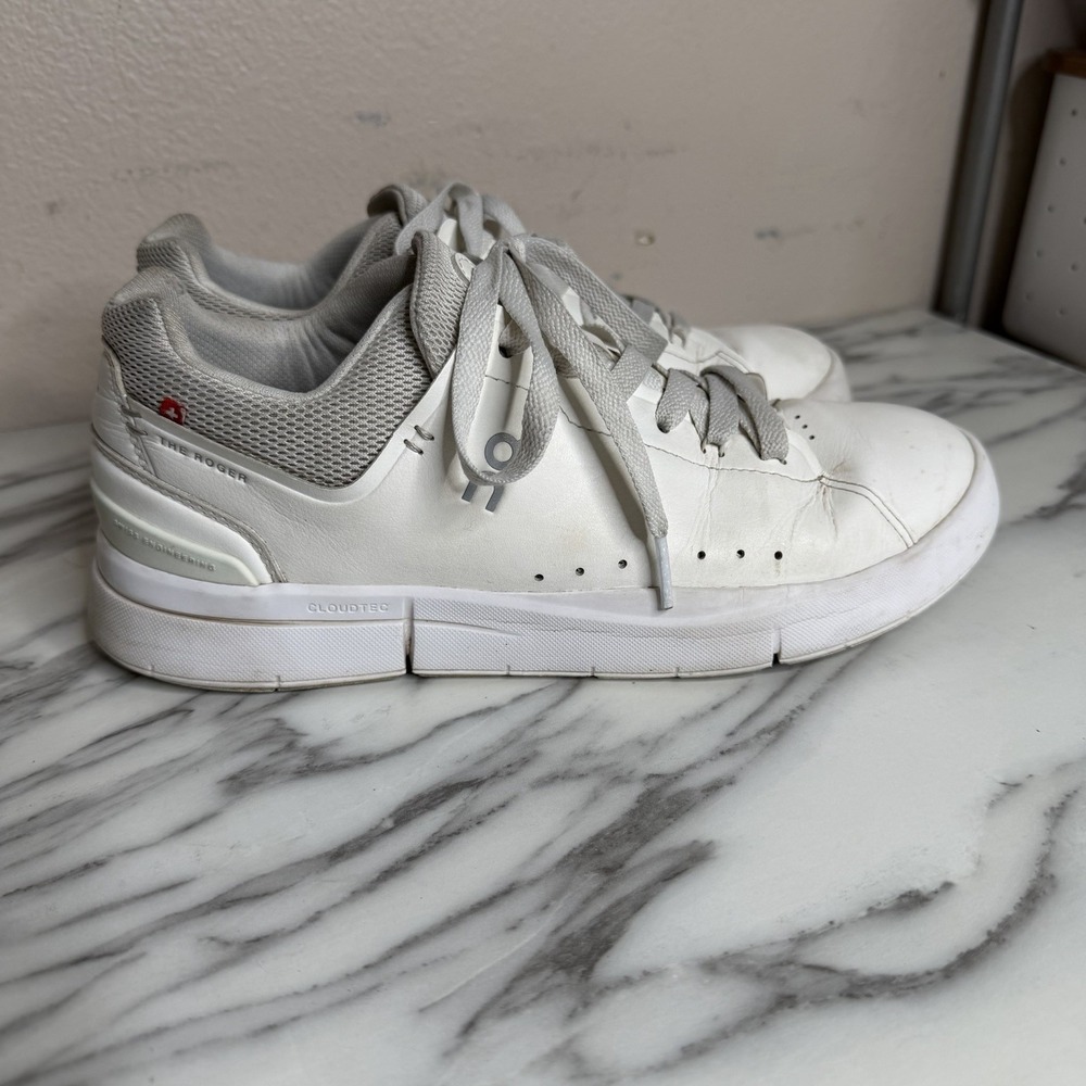 On Cloud The Roger Advantage Women Size 9 White Athletic Tennis Shoes Sneakers